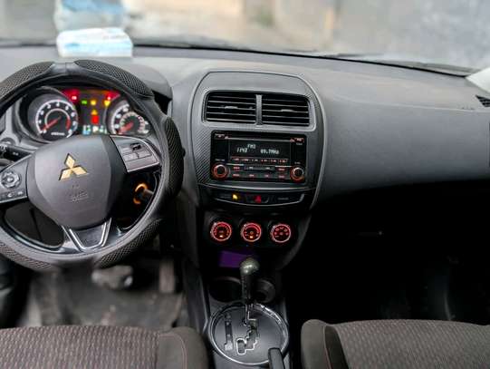 Mitsubishi rvr Outlander 2018 venant image 4