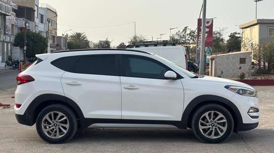 HYUNDAI TUCSON VENANT image 2