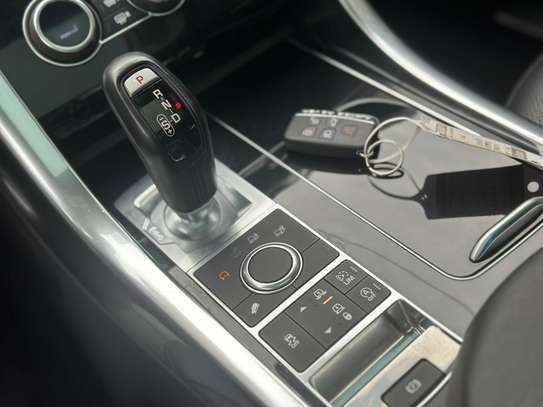 Range Rover Sport 2017 image 6