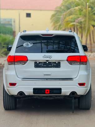 Jeep Grand Cherokee 2016 image 8
