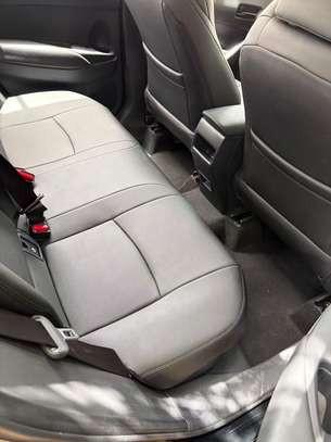2024 Toyota Freelander Hybrid 2.0L image 6