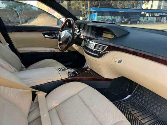 Mercedes-Benz Class S S350 4matic image 8
