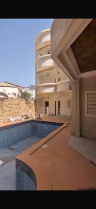 Villa R+3 à Fann Mermoz vu sur mer image 5
