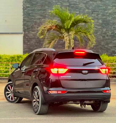 Kia Sportage EX version 4x4 image 5