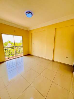 Appartement F3 à Vendre à DIAMNIADIO au sein de la Cité SDC image 11