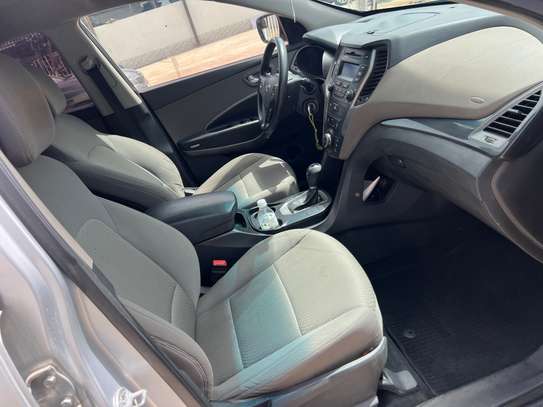 Hyundai Santa Fe 2015 image 3