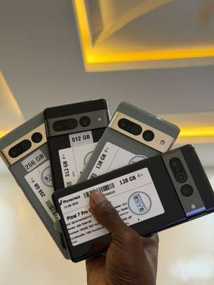 GOOGLE PIXEL 7 image 2