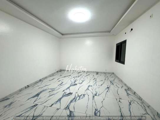 Appartement à louer à Mermoz image 6