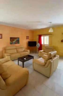 VILA 600M2 DOUBLE ANGLE NGAPAROU image 6