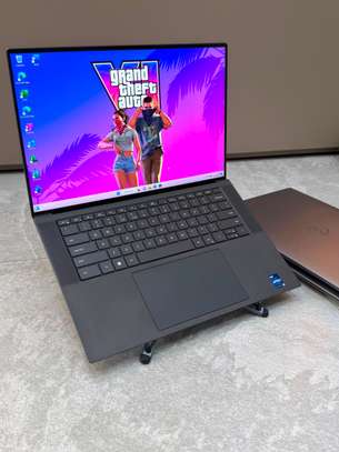 Dell Precision 5570 image 7