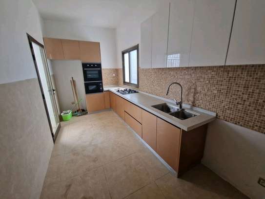 Très beau penthouse F6 au Virage image 12