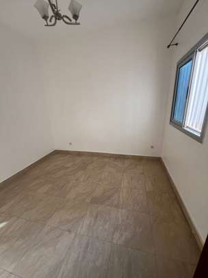 Joli appart F3 à Ngor image 2