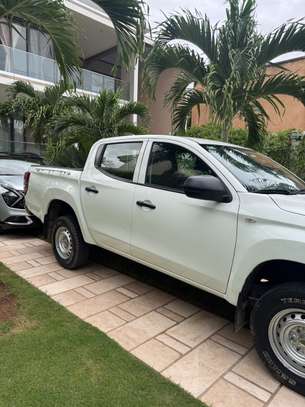 PICK-UP DOUBLE CABINE 2023 image 6