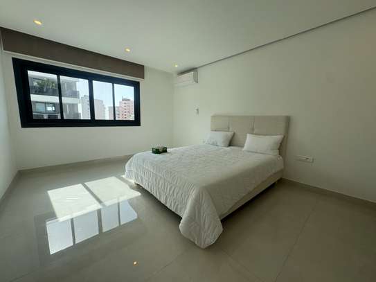 Plateau appartement ( vide) vue mer 4 chambres corniche image 10