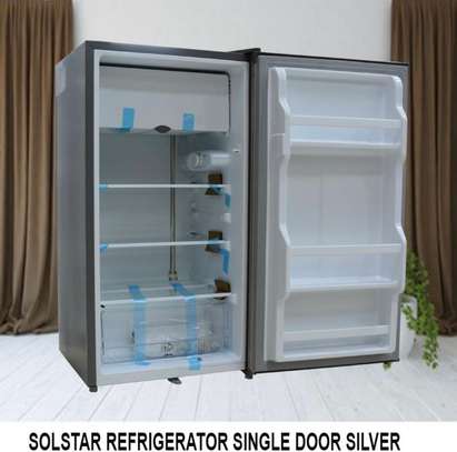 REFRIGERATEUR SOLSTAR BAR 85LITRES GRIS RF118TSSLVSS image 2