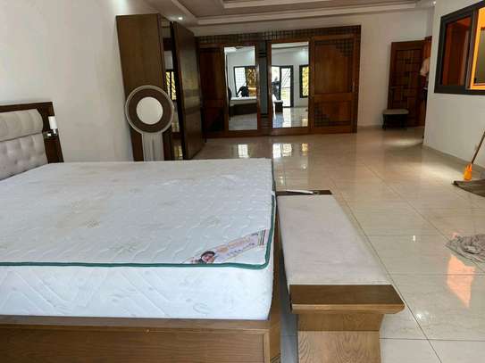 Villa a louer aux Almadies image 9