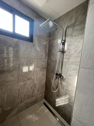 Appartement corniche plateau 3 chambres image 12