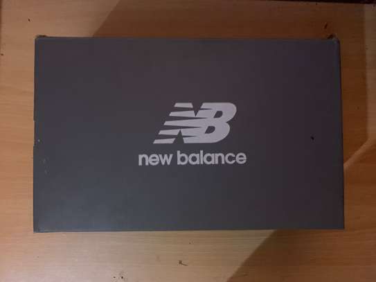 New Balance Original – Taille 42 – Jamais Portées image 2