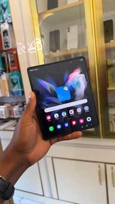 Samsung Galaxy Fold 3 256G image 3