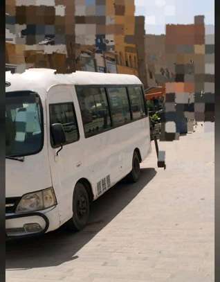 mini bus 25places image 2