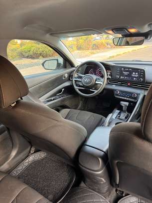 HYUNDAI ELANTRA 2021 image 13