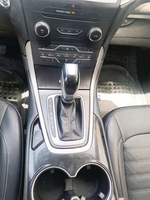Ford Edge SEL Titanium image 3