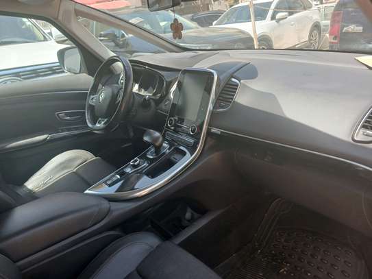 Renaul espace diesel automatique image 8