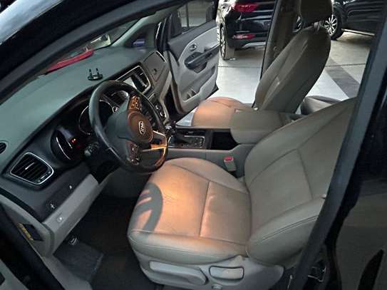 Kia Carnival luxe 9 places diesel 2017 image 6