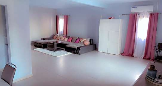 UNE MAGNIFIQUE VILLA & APPARTEMENT INDÉPENDANT – SALY MBOUR image 6