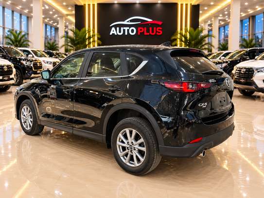 Mazda cx5 2022 image 5