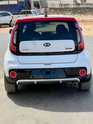 Kia Soul Limited image 4