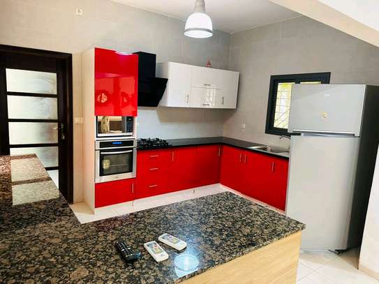 Villa a louer aux Almadies image 4