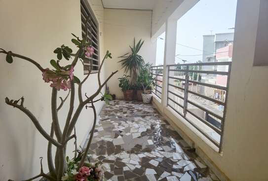 LOCATION APPARTEMENT 5 CHAMBRES image 9