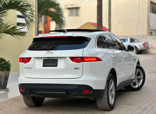 F-PACE 2020 image 3