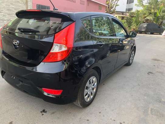 Hyundai  🔘 Modèle : ACCENT  🔘 Année :  2017 image 7