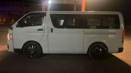 Toyota Haice 2016 image 9
