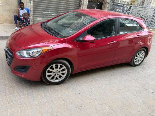 Hyndai Elantra Gt  2016 image 13