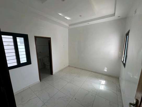 Appartement F4  à louer à Hann Maristes image 7