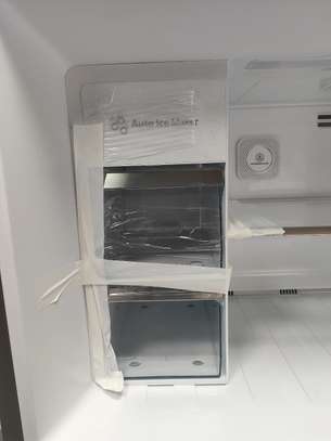 REFRIGERATEUR 565L HISENSE 2PORTES NOFROST INVERTER image 5