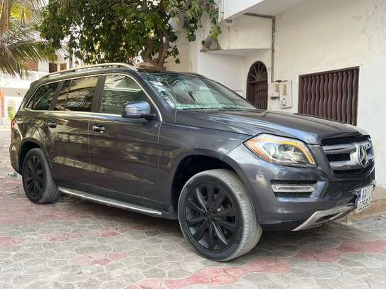 MERCEDES GLS 450 image 5
