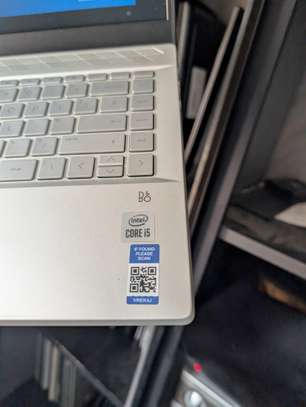 HP Pavilion 14 i5 10th image 4