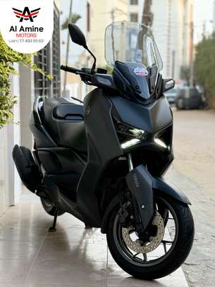 Yamaha Xmax Let’s Go 2024 image 5