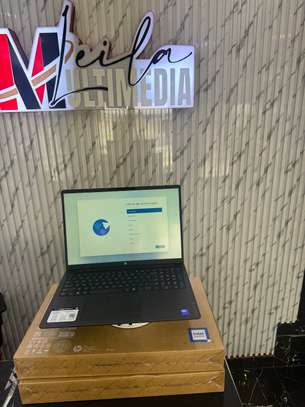 HP OMNIBOOK ULTRA 7 image 5