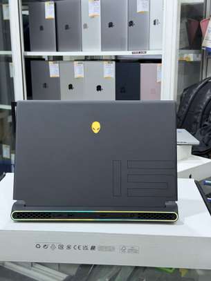 Dell Alienware M15 R7 3070Ti image 5