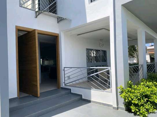 VILLA R+1 À SOMONE image 2