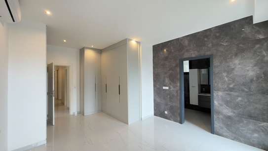 Appartement à louer aux Almadies de grand standing image 5