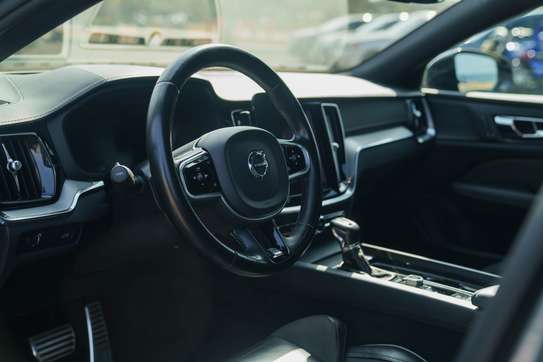 2020 Volvo s60 image 5