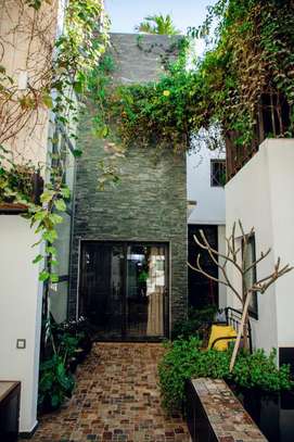 maison avec piscine à louer fann hock image 13