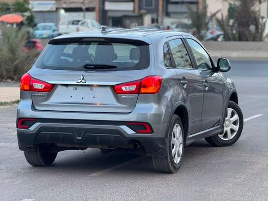 Mitsubishi rvr 2019 image 7