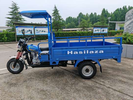 Moto tricycle 3 roues image 4